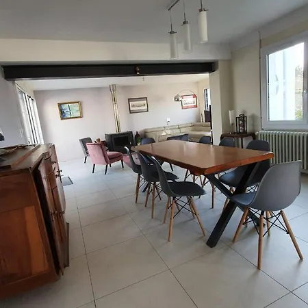 La Estran Villa